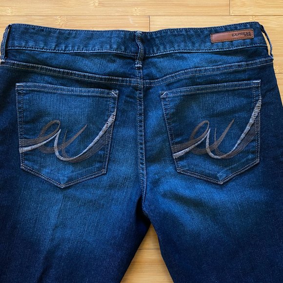 Express Jeans - Zelda Ultra Lowrise - Barely Boot - EUC Sz 10R - Picture 3 of 7